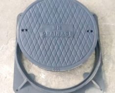 MANHOLE COVER CAST IRON